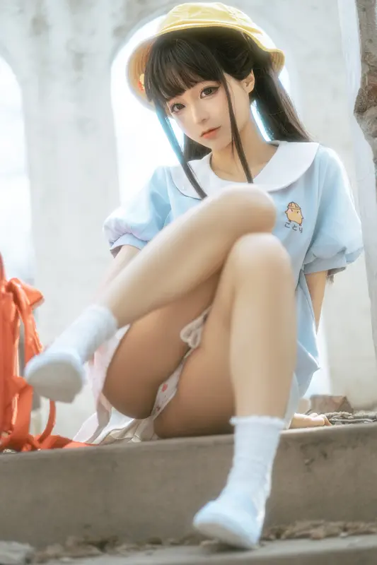 蠢沫沫 NO.155 小黄帽 绅士版 – 082.webp