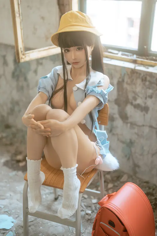 蠢沫沫 NO.155 小黄帽 绅士版 – 118.webp