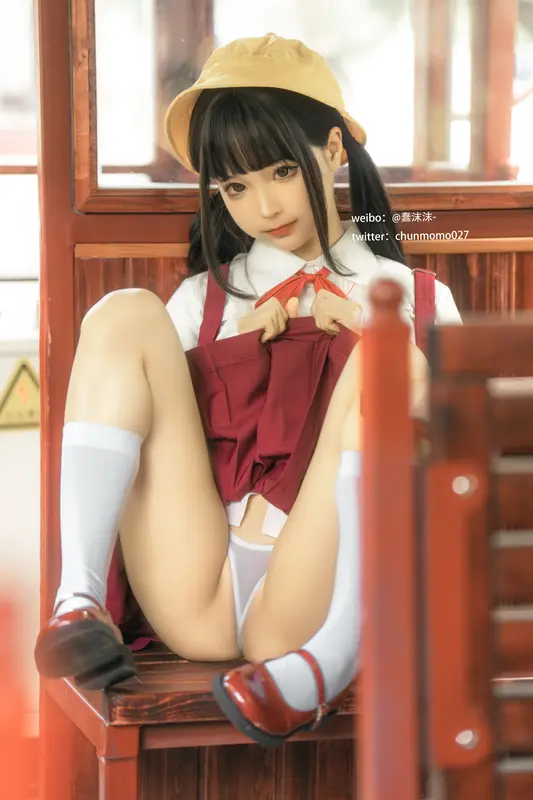 蠢沫沫 NO.178 红火车 – 001.webp