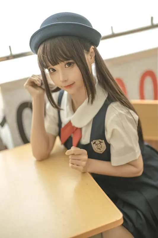 蠢沫沫 NO.182 小学妹-绅士版 – 004.webp