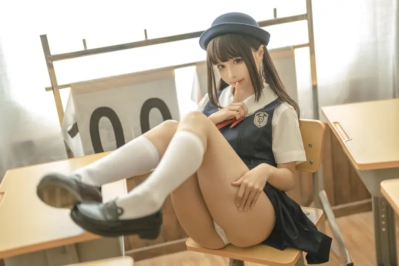 蠢沫沫 NO.182 小学妹-绅士版 – 005.webp
