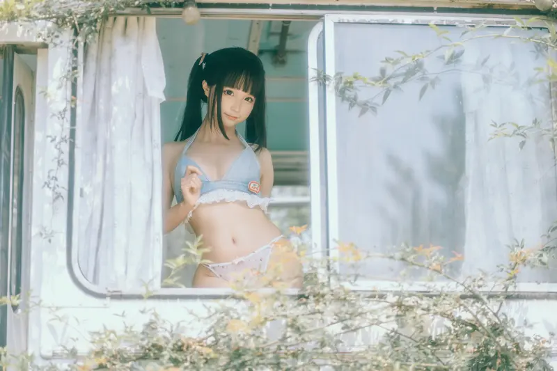 蠢沫沫 NO.184 大巴车-绅士版 – 043.webp