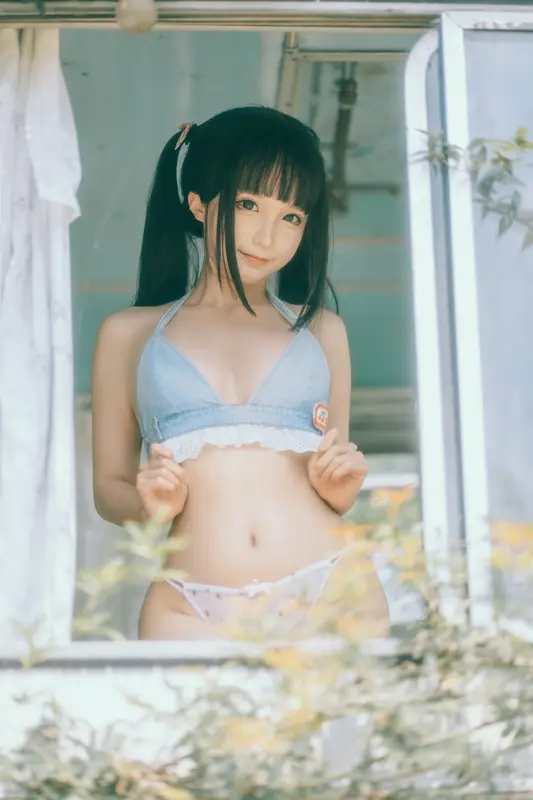蠢沫沫 NO.184 大巴车-绅士版 – 045.webp