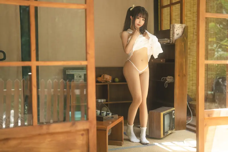 蠢沫沫 NO.186 夏 白吊带 – 035.webp