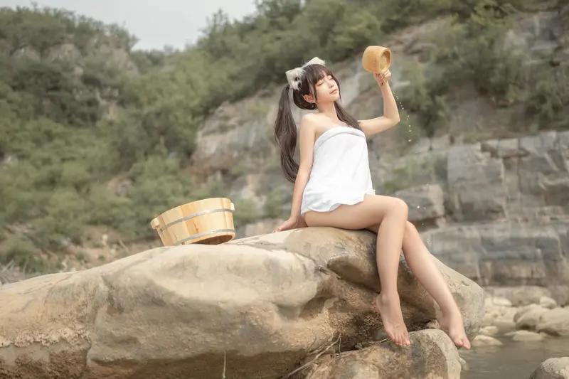 蠢沫沫 NO.194 小熊猫 – 006.webp