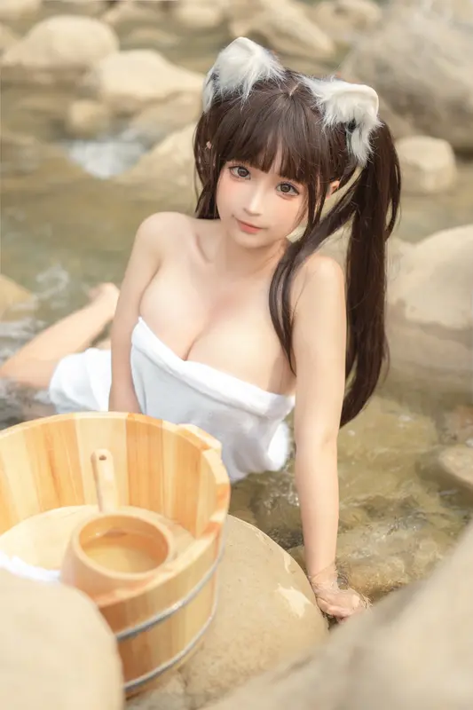 蠢沫沫 NO.194 小熊猫 – 012.webp