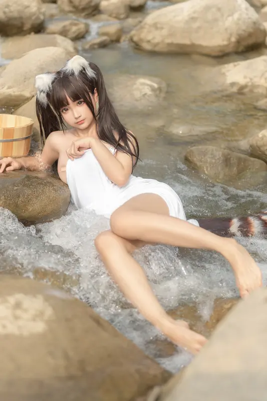 蠢沫沫 NO.194 小熊猫 – 016.webp