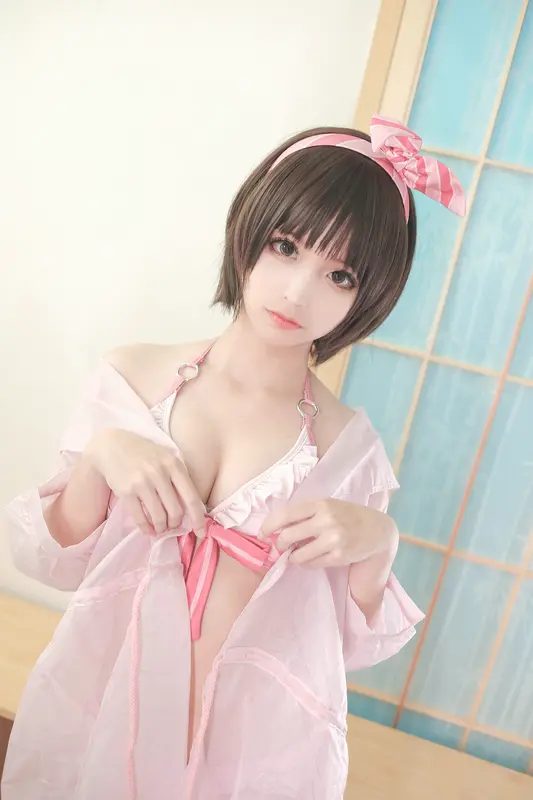 Kato Megumi's Summertime Splash: A Sensual Swimsuit Collection