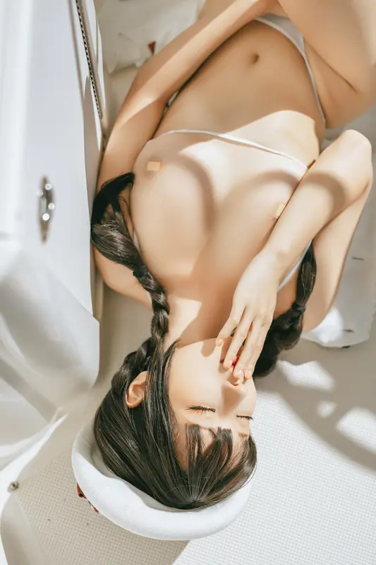 蠢沫沫：水手日記的私密航程