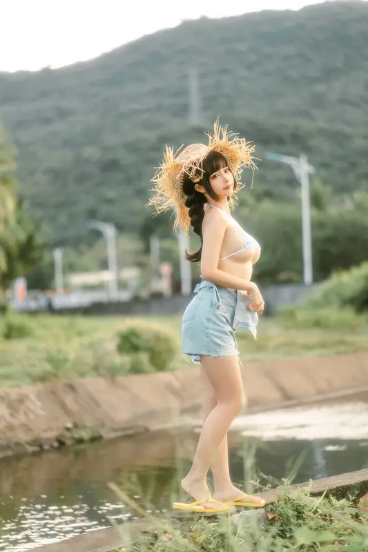 蠢沫沫 NO.209 废船记 – 012.webp