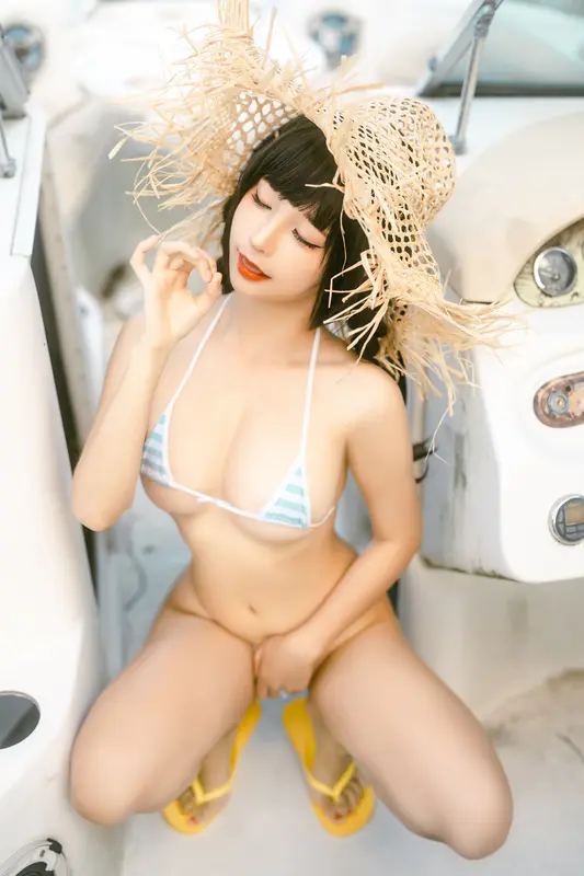蠢沫沫 NO.209 废船记 – 038.webp