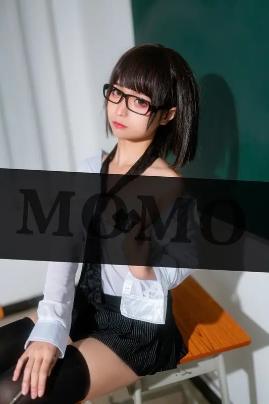 蠢沫沫 NO.21 教师 – 004.webp