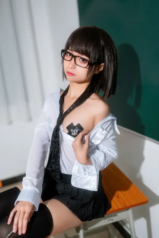 蠢沫沫 NO.21 教师 – 015.webp