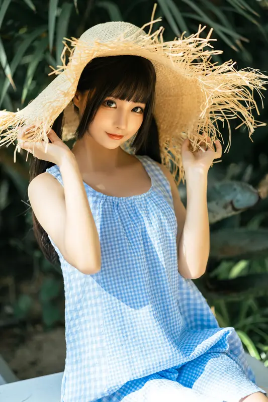 蠢沫沫 NO.211 漫步 – 002.webp