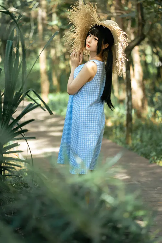 蠢沫沫 NO.211 漫步 – 007.webp