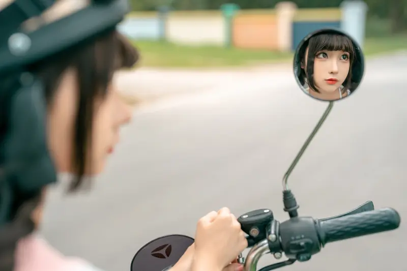 蠢沫沫 NO.212 小电车 – 007.webp