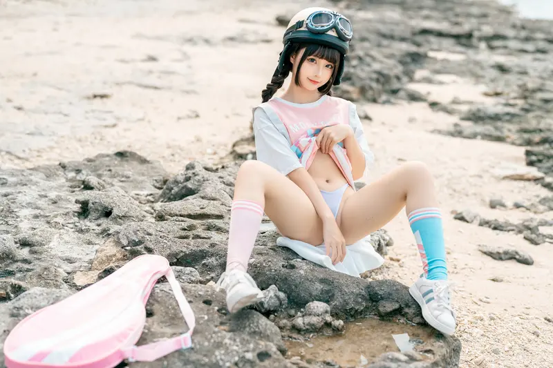 蠢沫沫 NO.212 小电车 – 079.webp