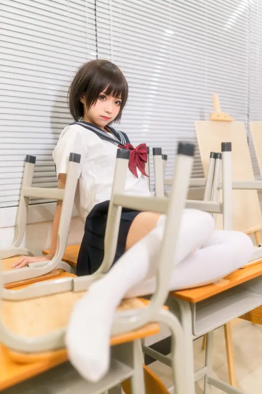 蠢沫沫 NO.22 教室 – 004.webp