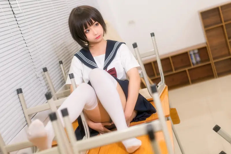 蠢沫沫 NO.22 教室 – 017.webp