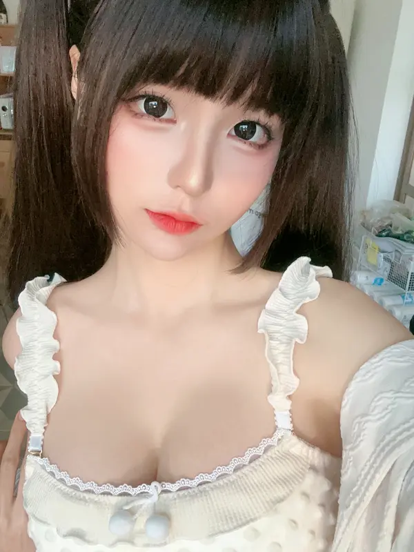 蠢沫沫 NO.255 朋友圈 自拍 – 001.webp