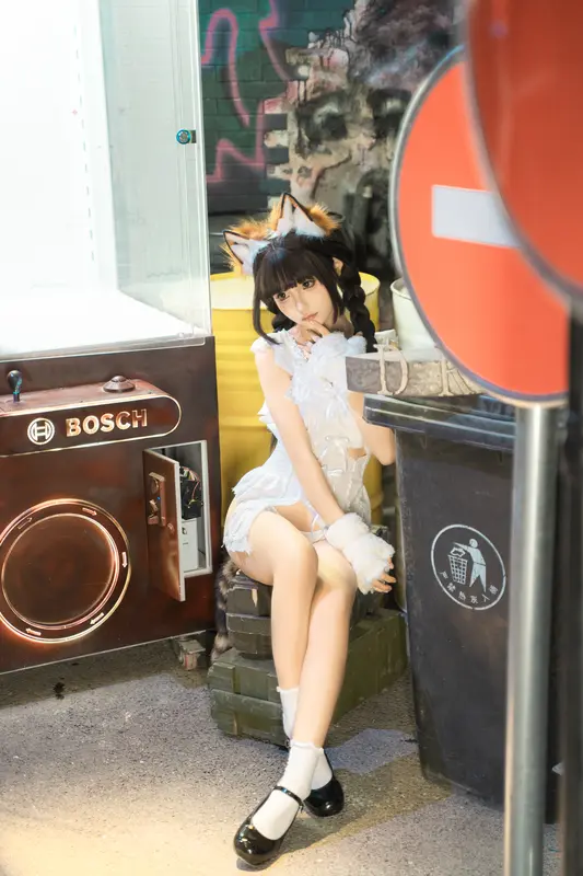 蠢沫沫 NO.267 娃娃机 – 004.webp