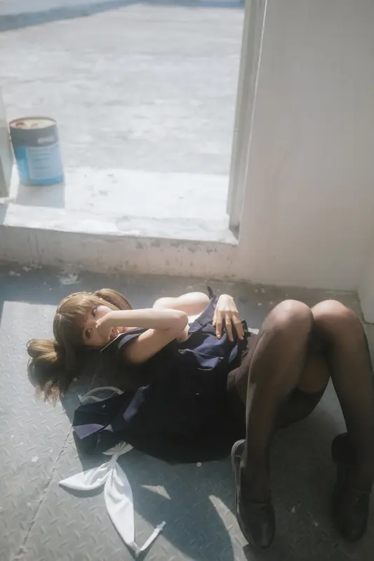 午后阳光下的性感赠品
