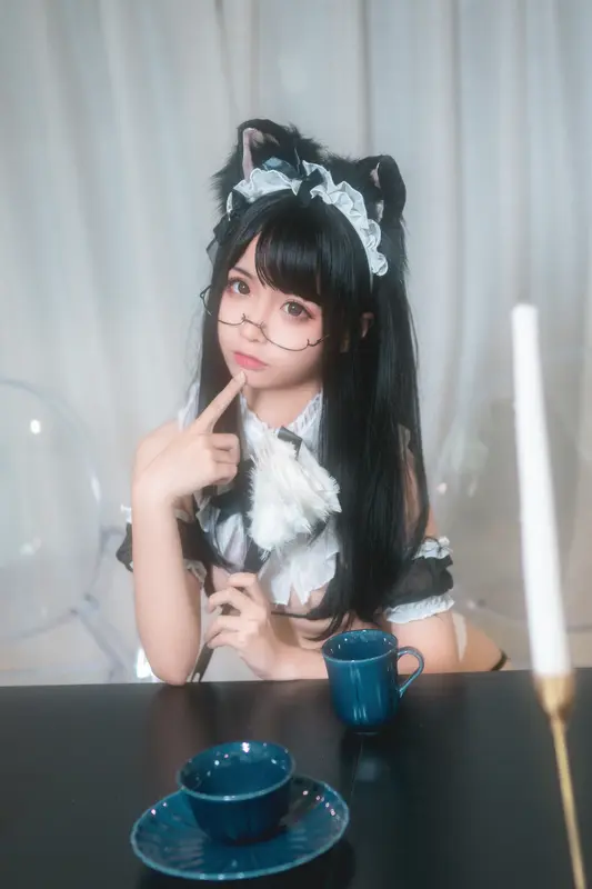貓耳女僕的甜蜜誘惑