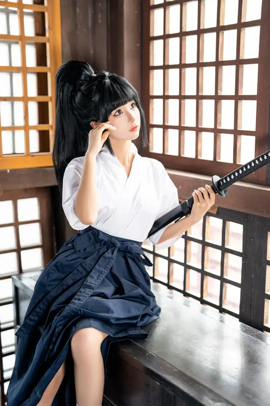 春日武姬：蠢沫沫的性感演繹
