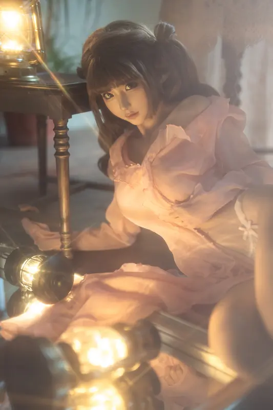 蠢沫沫 NO.300 四月T3赠品3《是谁照亮他》完整版 – 003.webp