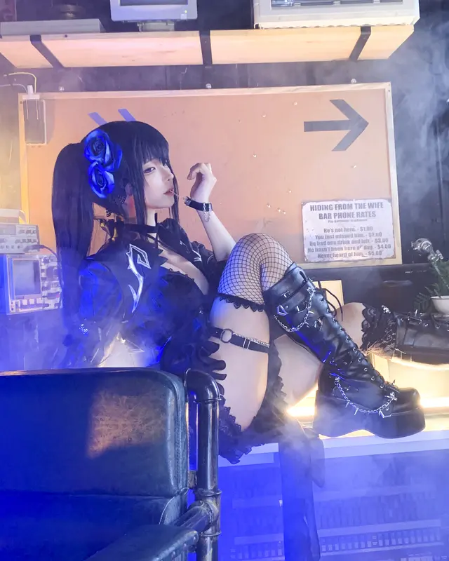 蠢沫沫 NO.315 黑岩射手 – 033.webp