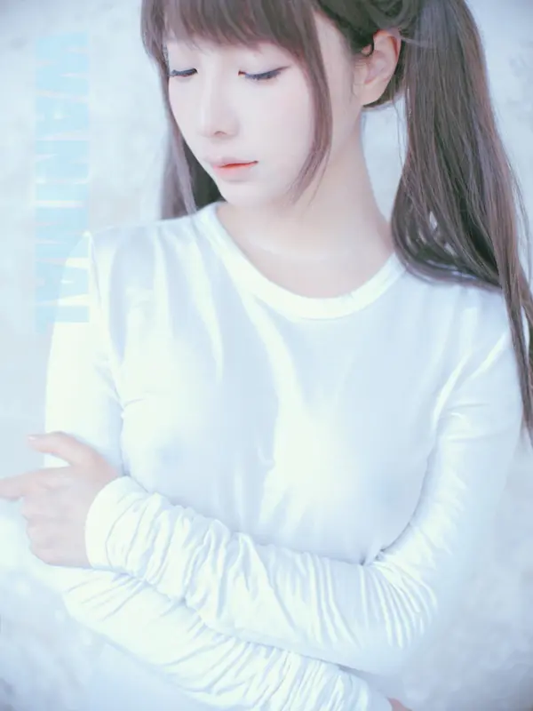 蠢沫沫會員王動作品集：性感與藝術的完美結合