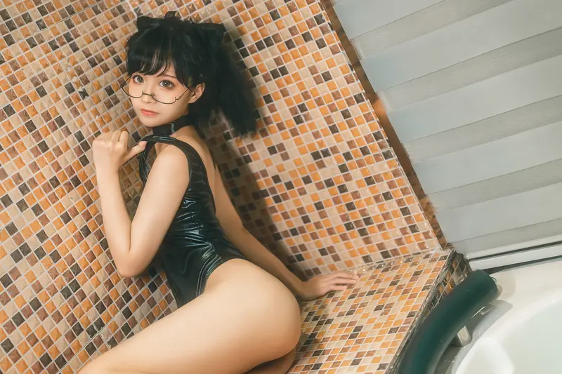 蠢沫沫 NO.32 死库水 – 004.webp