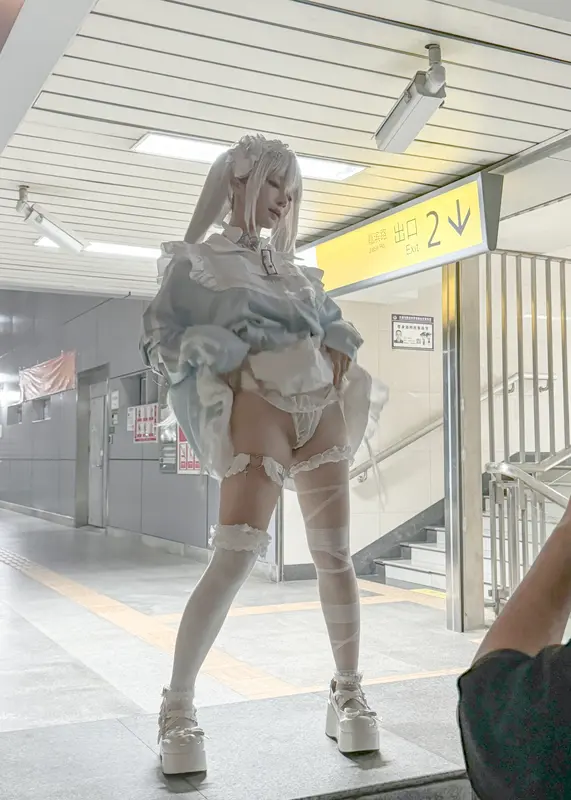蠢沫沫 NO.321 水色-花絮 – 035.webp