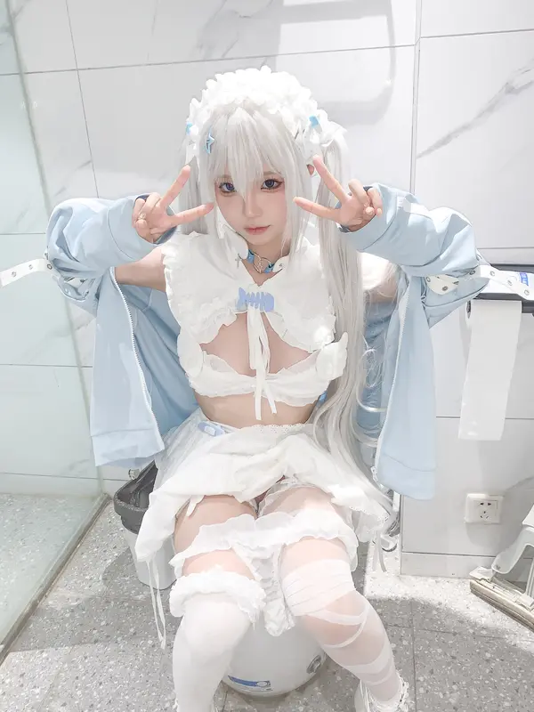 蠢沫沫 NO.321 水色-花絮 – 054.webp