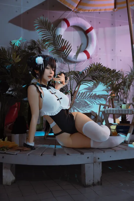 Chunmm Panda Girl: A Sensual Furry Fantasy