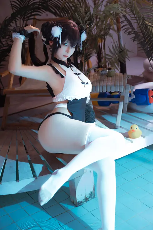 Chunmomo's Adorable Panda Girl Fantasy