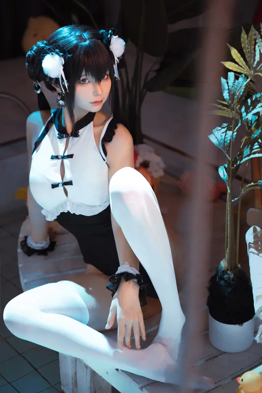 蠢沫沫 NO.322 熊猫娘 – 038.webp