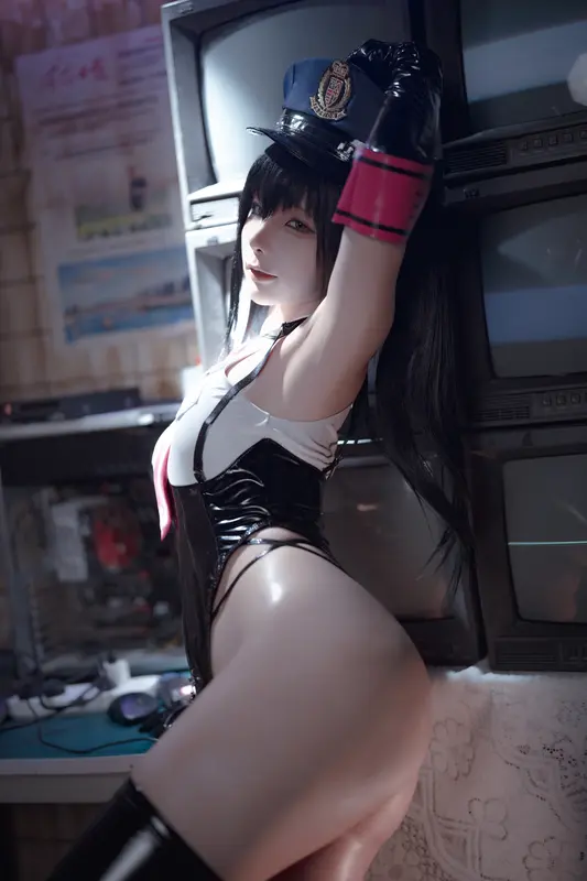 蠢沫沫 NO.324 沙希女警 – 048.webp