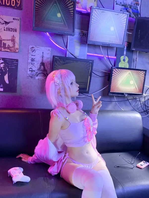 蠢沫沫 NO.329 Game Girls花絮 – 088.webp