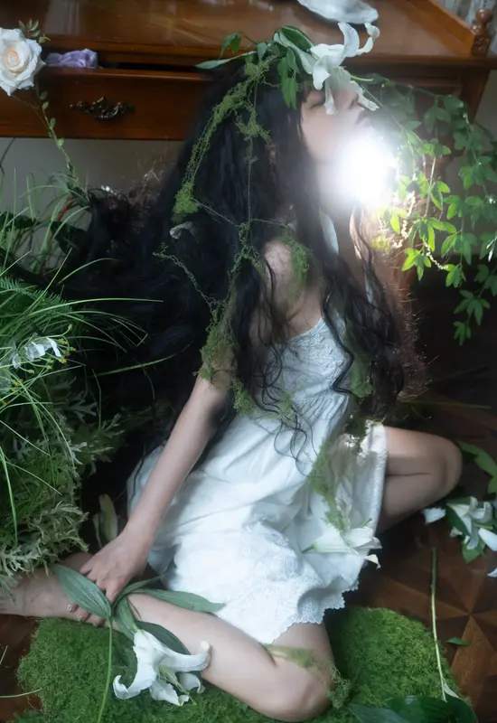 蠢沫沫 NO.335 2024年会员 皮皮-白吊带 – 018.webp