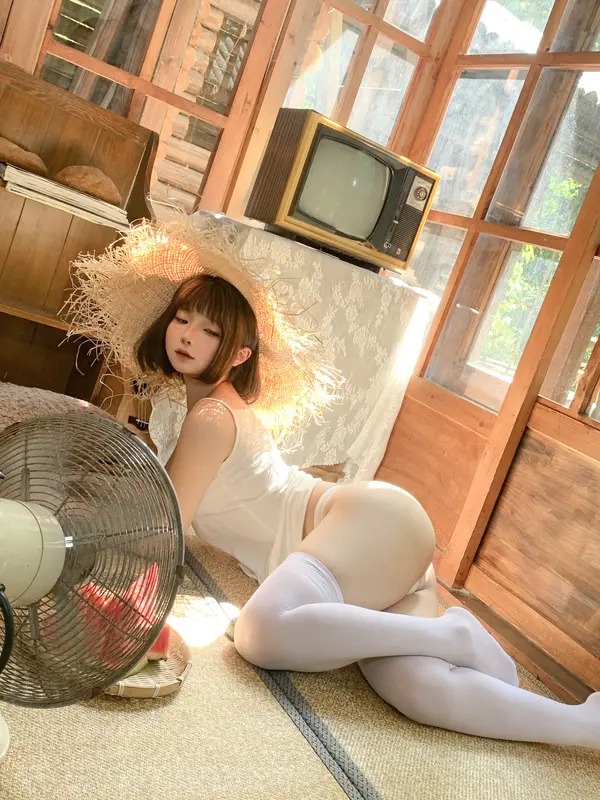 蠢沫沫 NO.347 春日系-手机花絮 – 017.webp