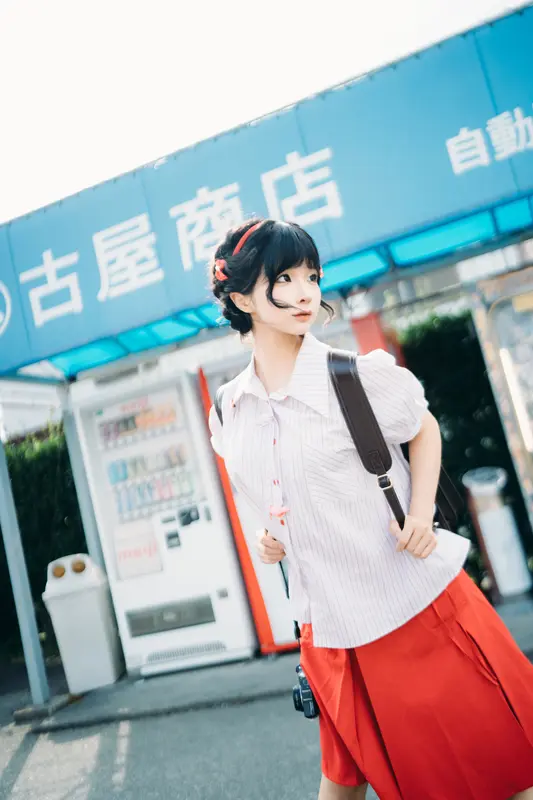 Chunmomo's Ethereal 'Summer Dreams' Photography
