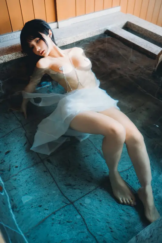 蠢沫沫 NO.352《夏想》下 – 041.webp