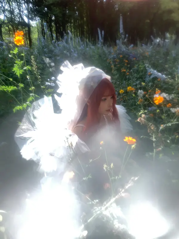 蠢沫沫 NO.357 花丛婚纱 – 065.webp