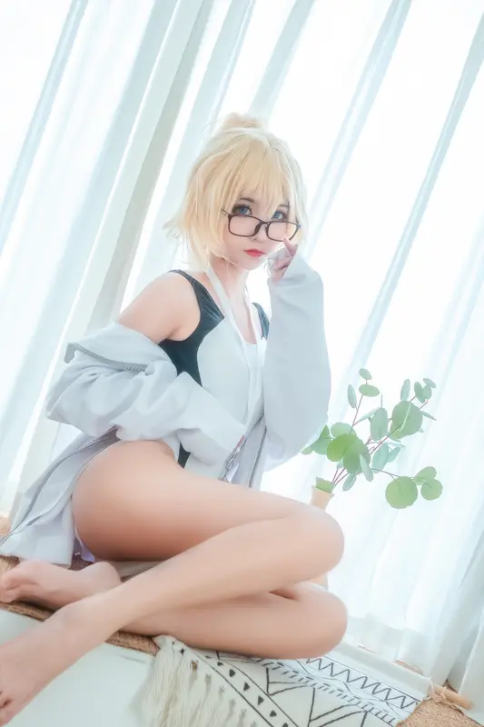 蠢沫沫 NO.40 贞德 – 008.webp