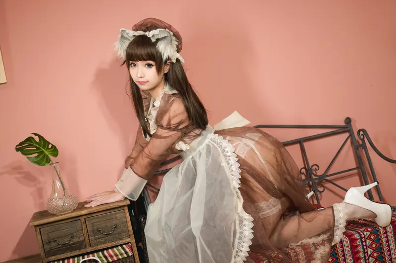 蠢沫沫 NO.42 棕透明女仆 – 011.webp
