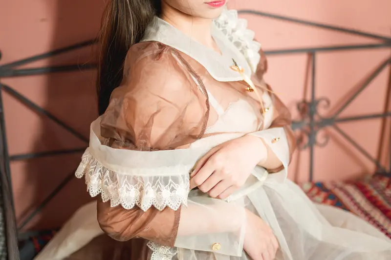 蠢沫沫 NO.42 棕透明女仆 – 061.webp