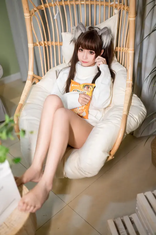 蠢沫沫 NO.46 白毛衣 – 041.webp