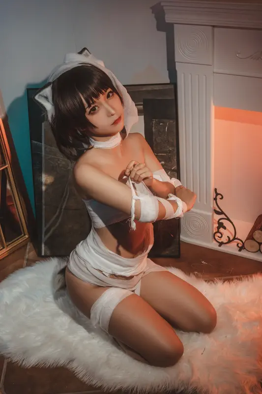 蠢沫沫 NO.56 绷带猫 – 003.webp