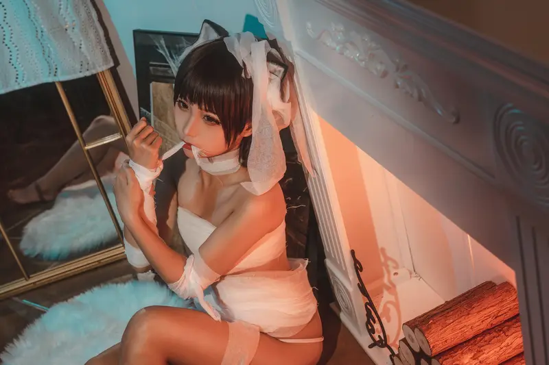 蠢沫沫 NO.56 绷带猫 – 014.webp